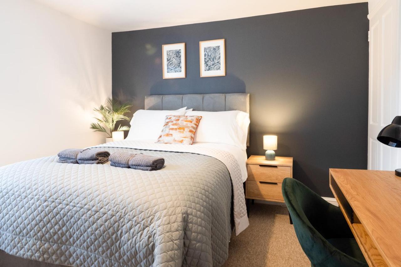 Stunning 2-Bedroom Home In City Centre With Wi-Fi! رويال تونبريدج ويل المظهر الخارجي الصورة